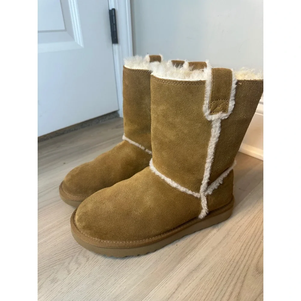 UGG Classic Suede Shearling Mid Calf Boots Chestnut Brown 1098078 Womens 7